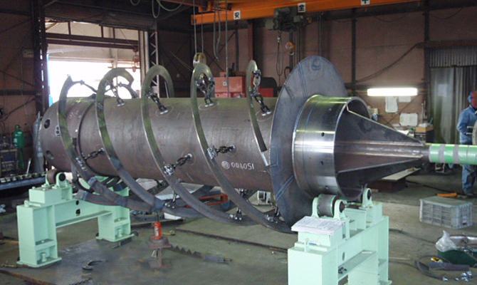 Screw conveyor